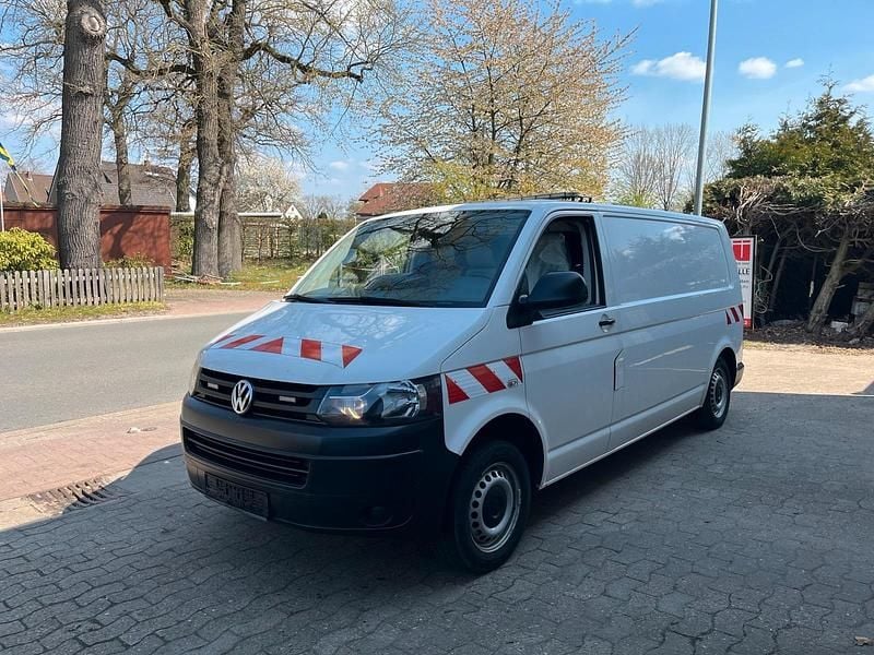 Gebraucht VW T5 140 PS (102 kW) 2013 Weiß Van