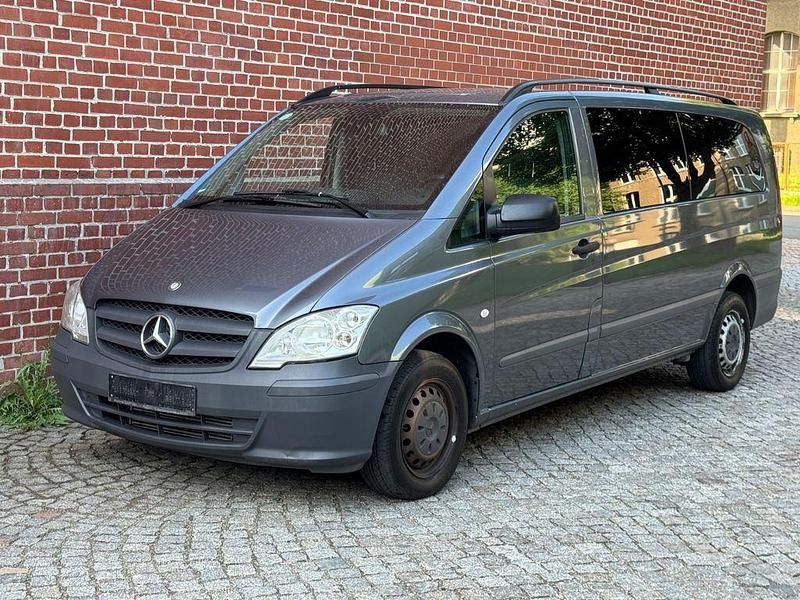 Grau Gebraucht 2014 Mercedes Vito Van | 7.999 € (Fairer Preis) - Bild 1/4