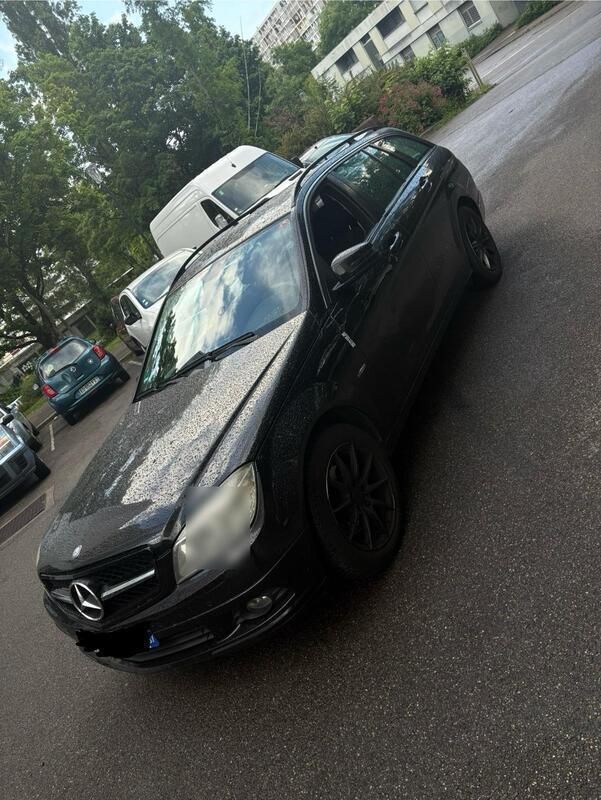 Schwarz Gebraucht 2009 Mercedes C220 Kombi | 5.000 € (Fairer Preis) - Bild 1/4