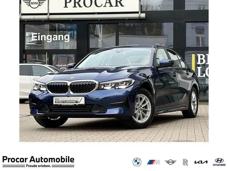 Gebraucht BMW 320 Advantage 184 PS (135 kW) 2020 Blau Limousine