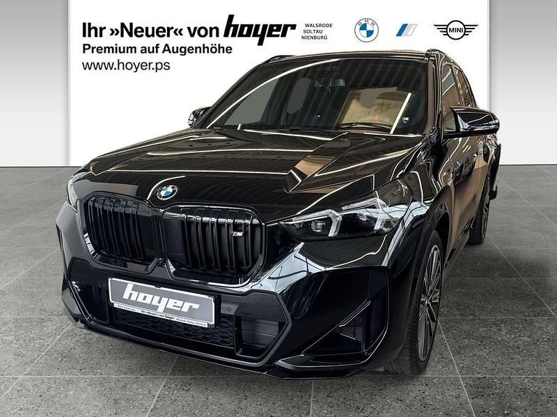 Schwarz Neu 2025 BMW X1 M Sport SUV | 67.990 € (Teuer) - Bild 1/4