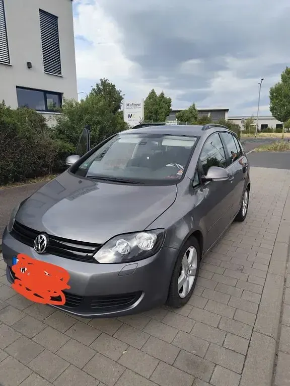 Gebraucht VW Golf Plus Comfortline 110 PS (80 kW) 2009 Grau Van / Kleinbus