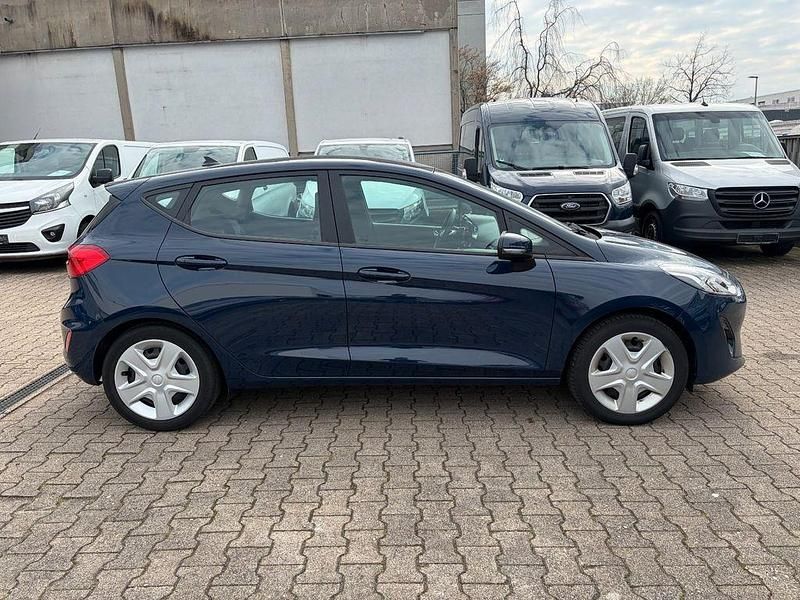 Gebraucht Ford Fiesta Cool & Connect 86 PS (63 kW) 2020 Blau Kleinwagen