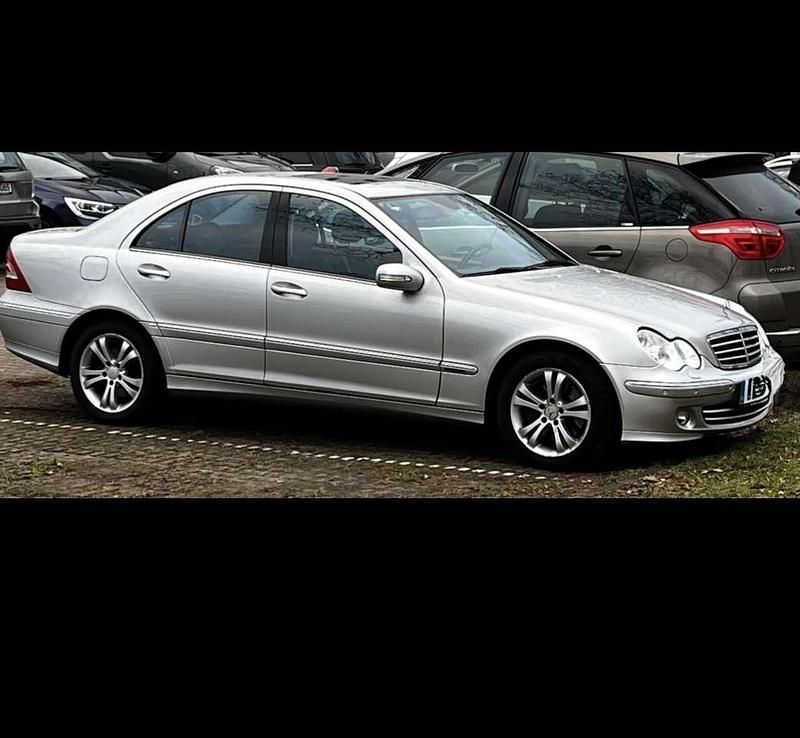 Gebraucht 2004 Mercedes C230 Avantgarde Limousine | 2.950 € (Fairer Preis) - Bild 1/4