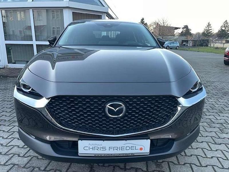 Gebraucht Mazda CX-30 122 PS (89 kW) 2021 Obsidiangrau metallic SUV