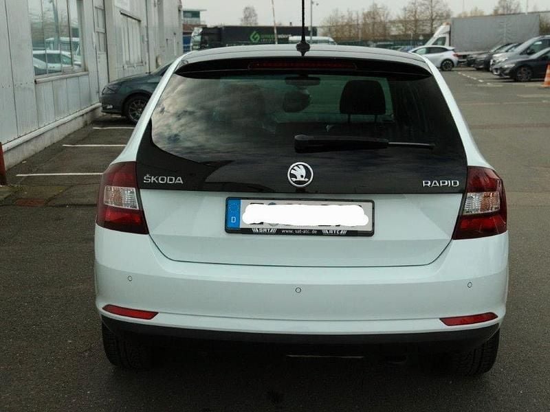 Gebraucht Skoda Rapid Style 110 PS (80 kW) 2017 Weiß Kleinwagen