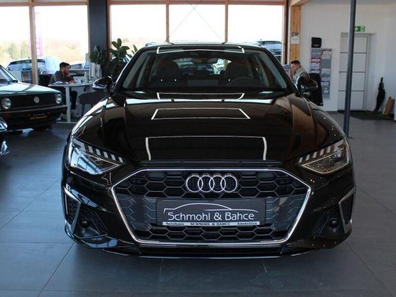 Gebraucht Audi A4 S-Line 204 PS (150 kW) 2022 Schwarz Kombi