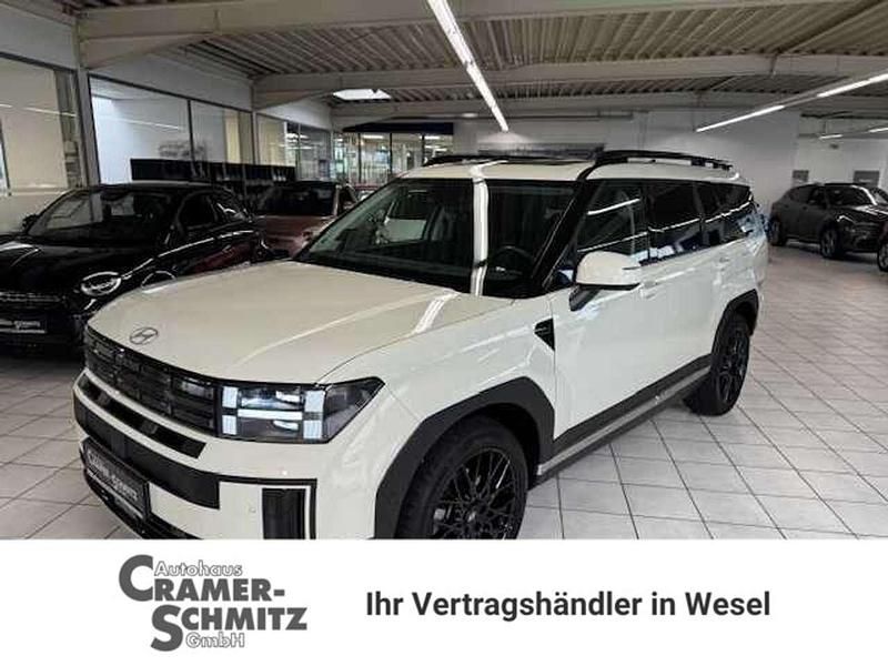 Grau (cyber sage) Gebraucht 2024 Hyundai Santa Fe Intro Edition SUV | 49.990 € (Etwas zu teuer) - Bild 1/4
