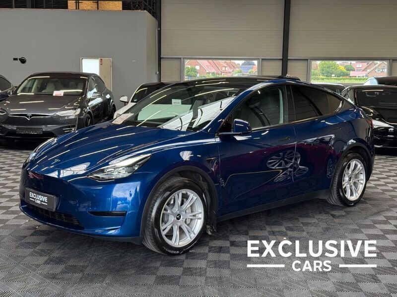 Blau Gebraucht 2023 Tesla Model Y Long Range AWD SUV | 34.750 € (Fairer Preis) - Bild 1/4