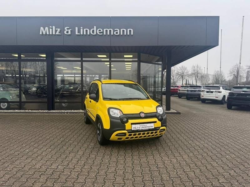 Gebraucht Fiat Panda Cross Cross Plus 71 PS (52 kW) 2020 Gelb Kleinwagen