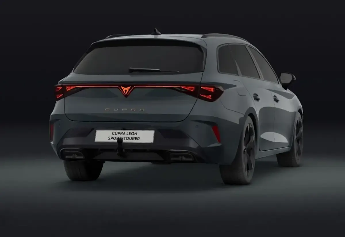 Neu Cupra Leon 150 PS (110 kW) 2026 Schwarz Kombi