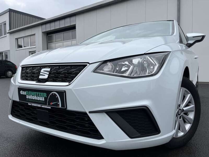 Weiß Gebraucht 2020 Seat Ibiza Style Limousine | 15.360 € (Fairer Preis) - Bild 1/4