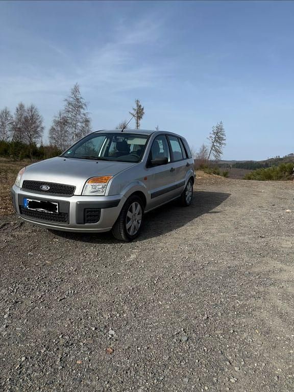 Gebraucht Ford Fusion 101 PS (74 kW) 2007 Silber Kleinwagen