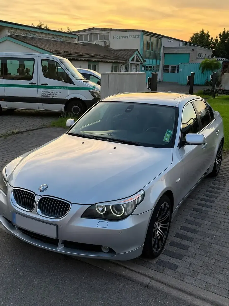 Gebraucht BMW 525 170 PS (125 kW) 2003 Grau Limousine