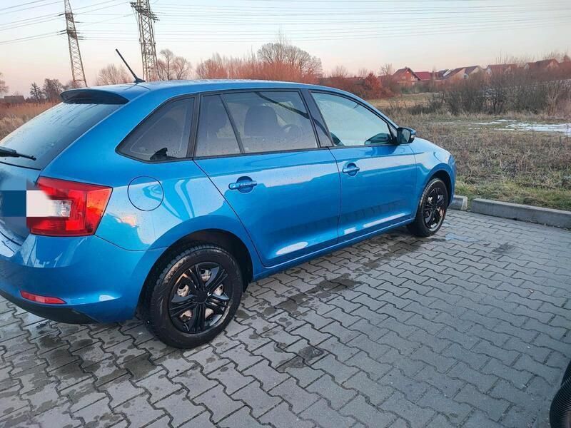 Blau Gebraucht 2016 Skoda Rapid Kleinwagen | 5.999 € (Superpreis) - Bild 1/4