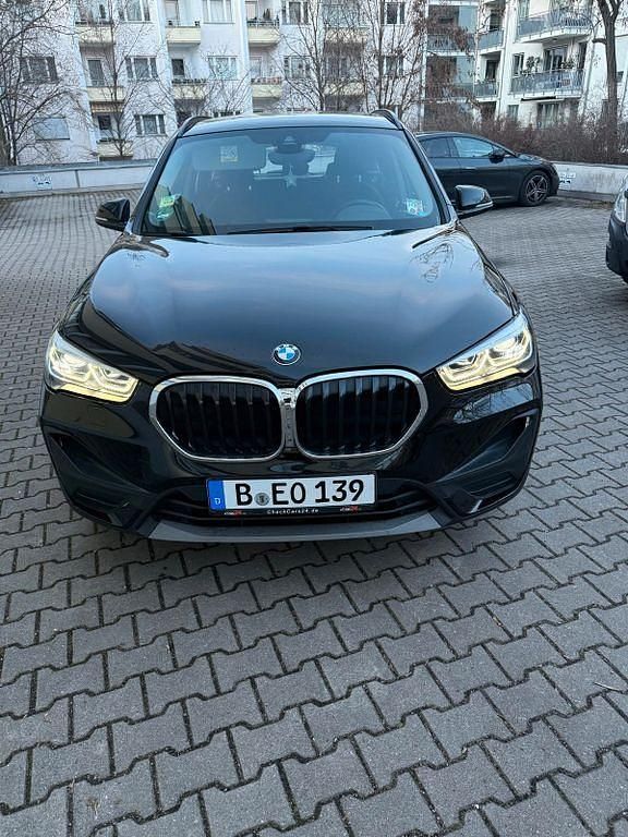 Gebraucht BMW X1 136 PS (100 kW) 2021 Schwarz SUV