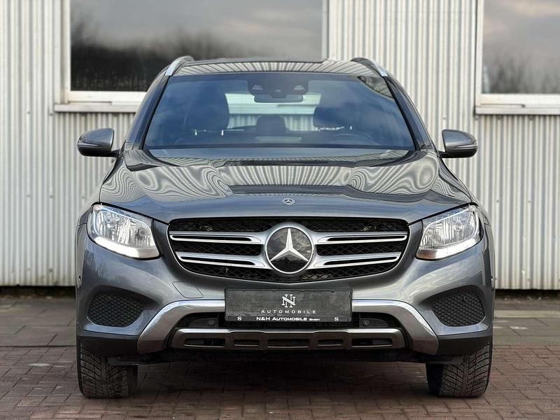 Gebraucht Mercedes E350 211 PS (155 kW) 2017 Selenitgrau  metalliclack SUV