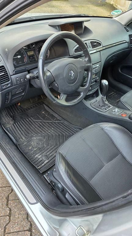 Gebraucht Renault Laguna GrandTour Initiale 170 PS (125 kW) 2005 Silber Kombi