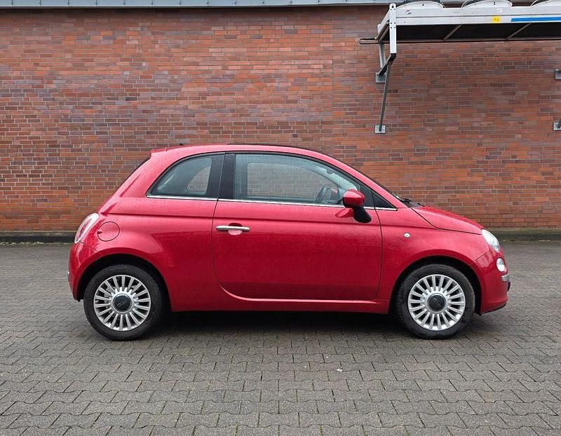 Gebraucht Fiat 500 Lounge 69 PS (50 kW) 2012 Rot Kleinwagen