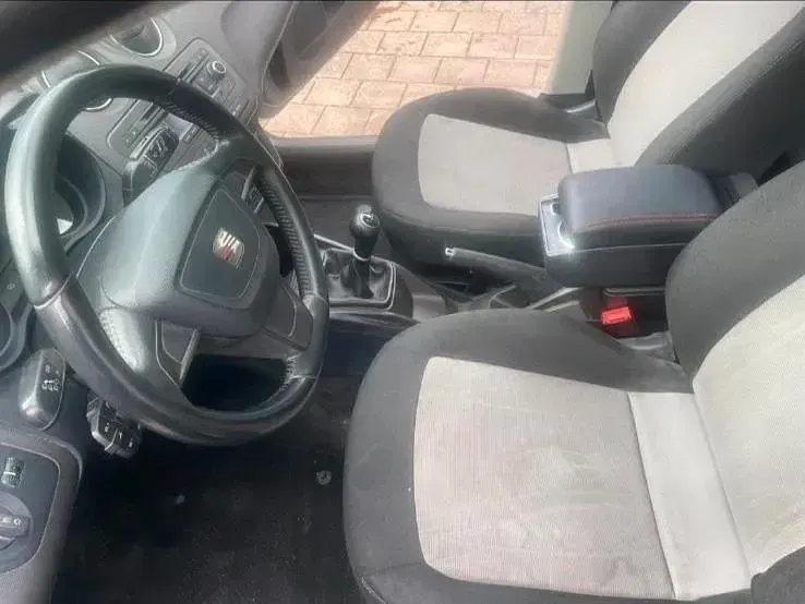 Gebraucht Seat Ibiza 105 PS (77 kW) 2013 Grau Kleinwagen