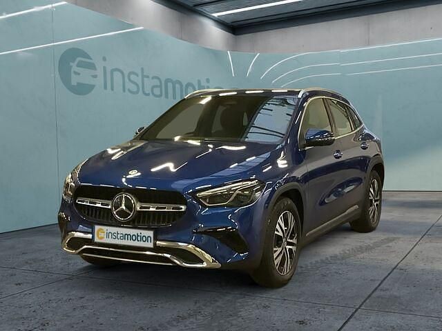 Gebraucht Mercedes GLA200 Progressive 150 PS (110 kW) 2024 Blau SUV