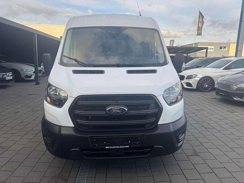 Używany Ford Transit Trend 131 KM (96 kW) 2024 Biały Minivan