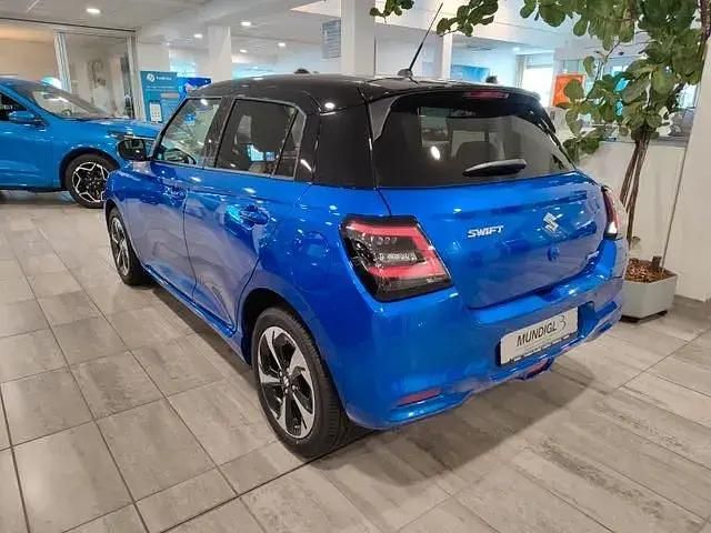 Gebraucht Suzuki Swift Comfort+ 83 PS (61 kW) 2024 Blau Kleinwagen