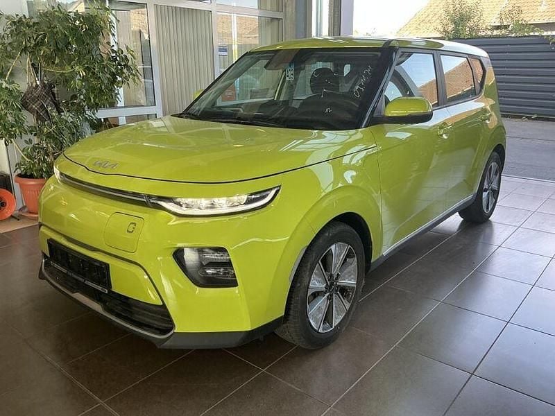 Grün Gebraucht 2021 Kia Soul EV Edition 7 SUV | 14.900 € (Fairer Preis) - Bild 1/4