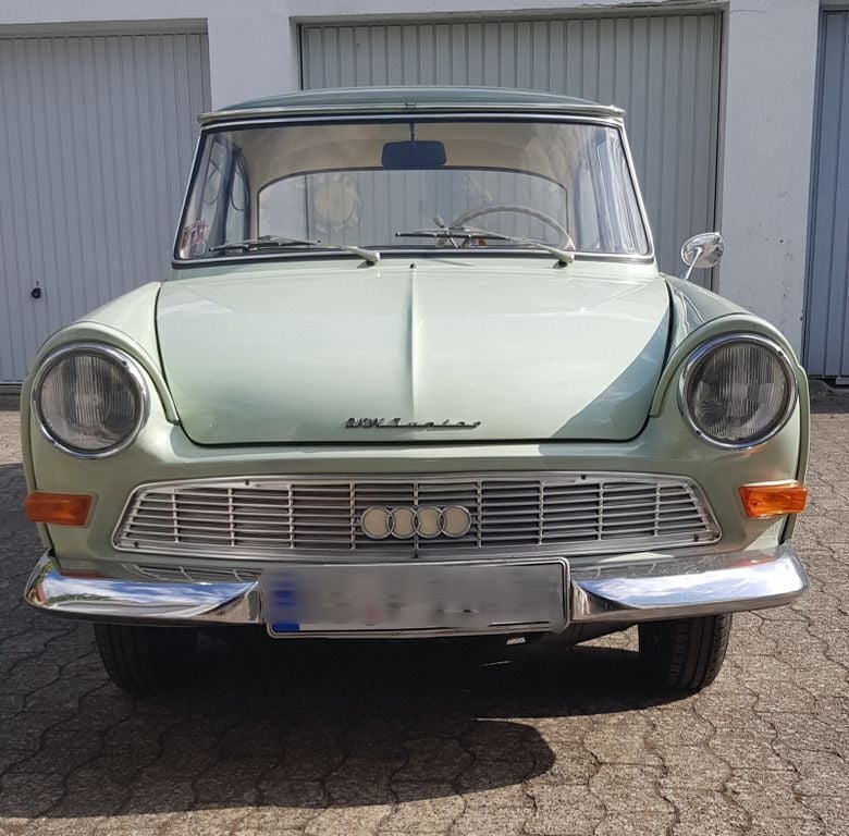 Grün Gebraucht 1963 DKW Junior Limousine | 12.000 € - Bild 1/4