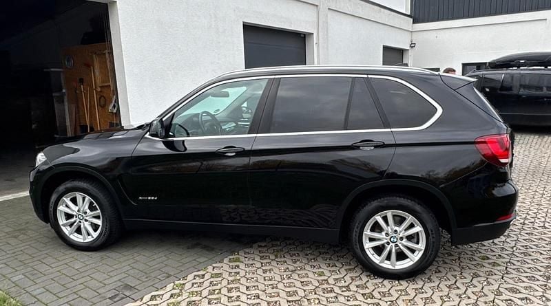 Schwarz Gebraucht 2017 BMW X5 SUV | 23.500 € (Superpreis) - Bild 1/4
