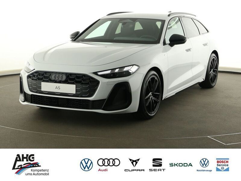 Gletscherweiß metallic Neu 2025 Audi A5 Sport Coupé | 68.789 € (Teuer) - Bild 1/4