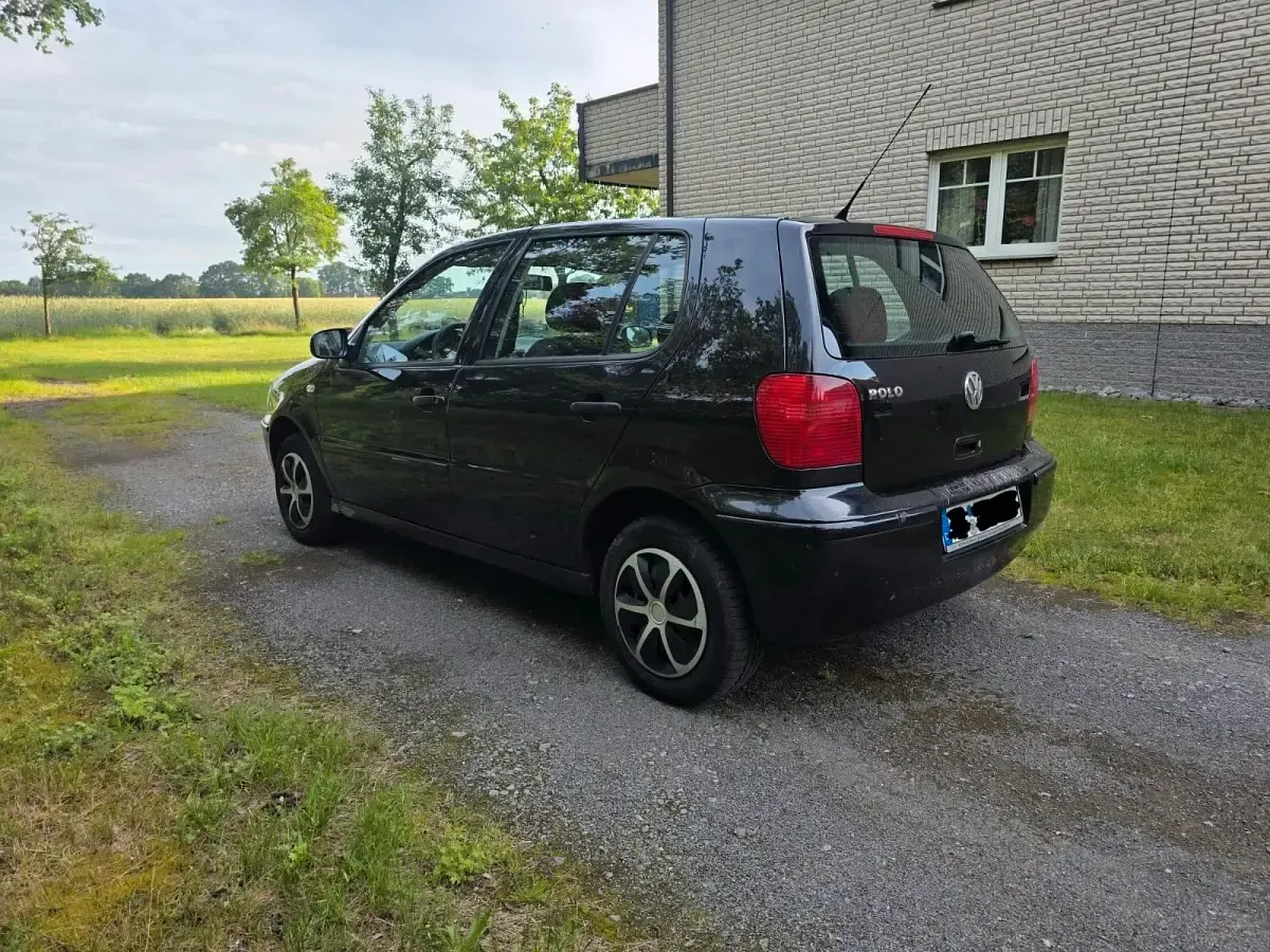 Gebraucht VW Polo 60 PS (44 kW) 2000 Schwarz Kleinwagen