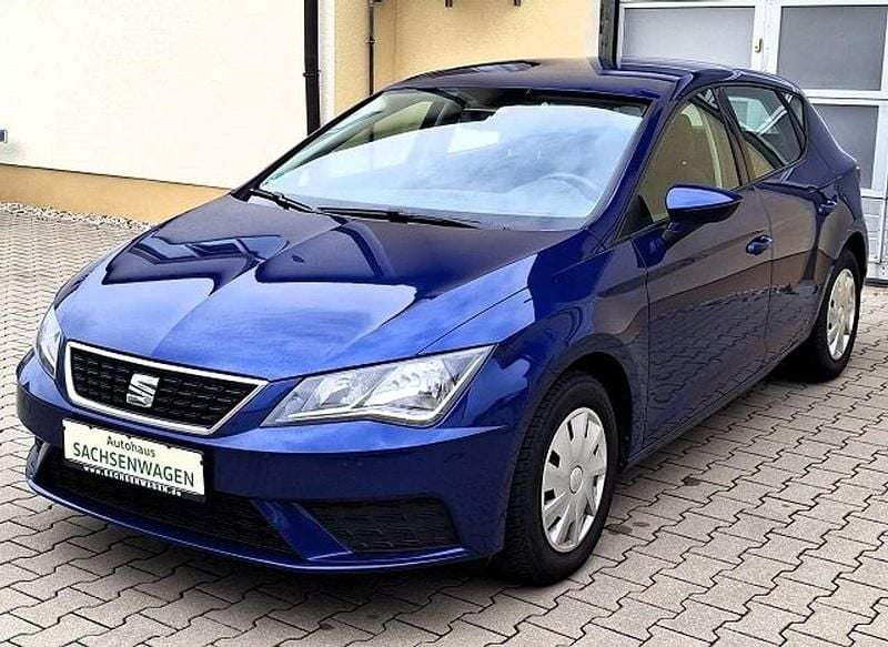 Blau Gebraucht 2018 Seat Leon Kleinwagen | 11.490 € - Bild 1/4