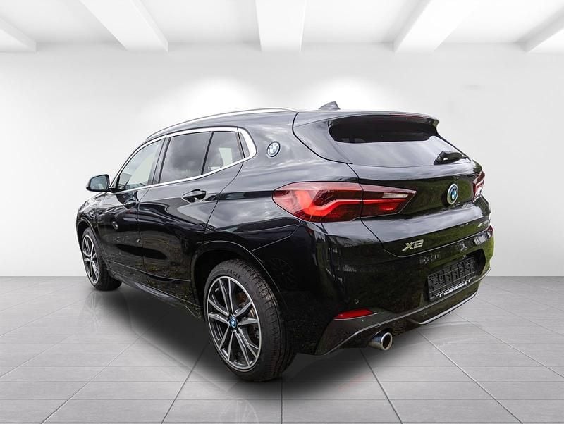 Gebraucht BMW X2 Performance 220 PS (161 kW) 2022 Black sapphire metallic SUV