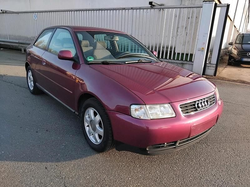 Gebraucht Audi A3 101 PS (74 kW) 1998 Violet Kleinwagen