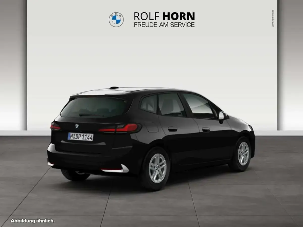 Gebraucht BMW 220 Active Tourer 170 PS (125 kW) 2022 Schwarz uni Van / Kleinbus