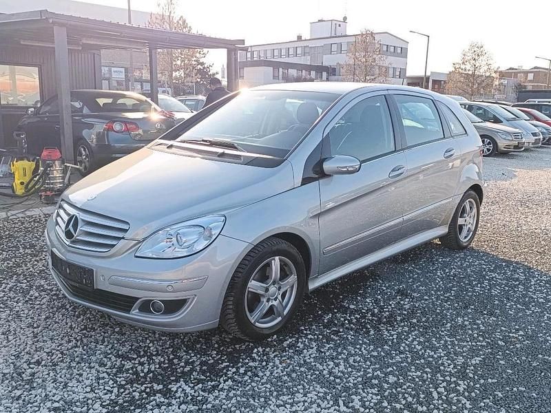 Gebraucht Mercedes B200 136 PS (100 kW) 2006 Grau Van / Kleinbus