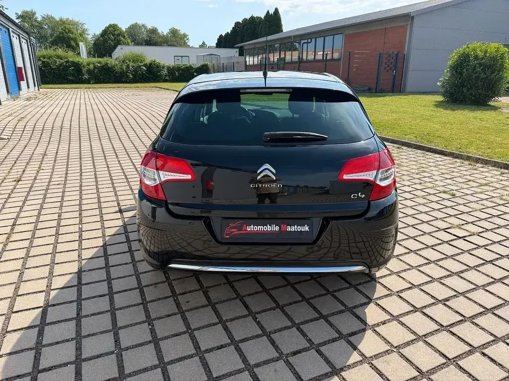 Gebraucht Citroën C4 Exclusive 120 PS (88 kW) 2011 Schwarz Limousine