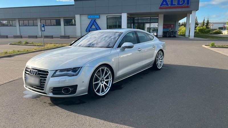 Silber Gebraucht 2011 Audi A7 Kleinwagen | 24.000 € (Teuer) - Bild 1/4
