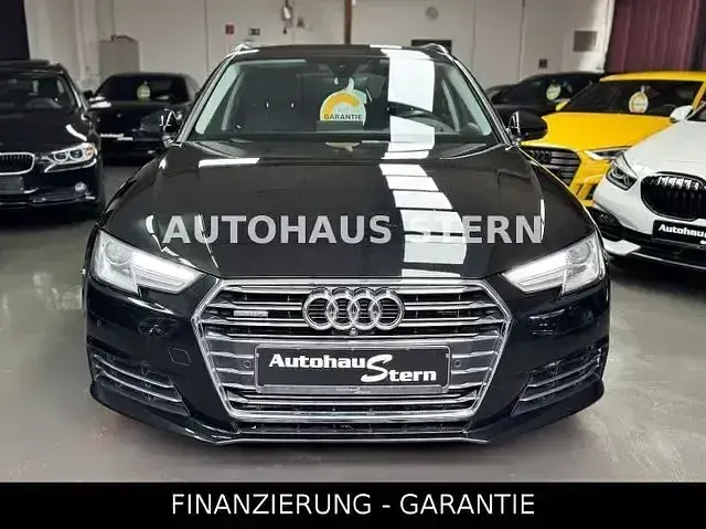 Gebraucht Audi A4 Sport 218 PS (160 kW) 2017 Mythosschwarz (metallic) Kombi