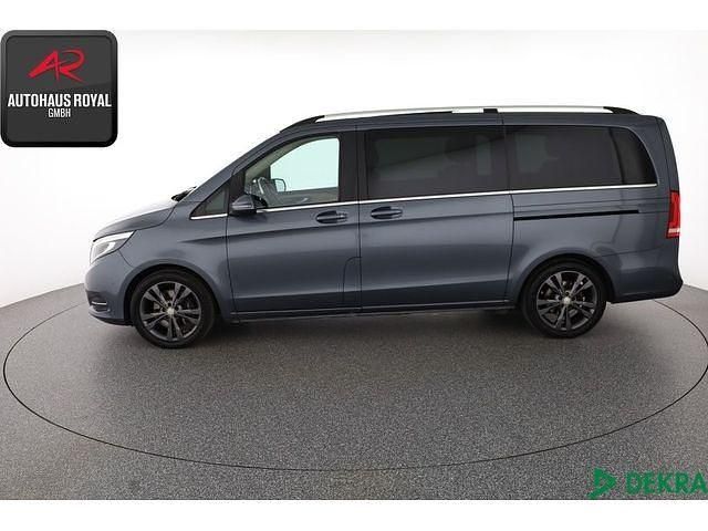 Gebraucht Mercedes V220 163 PS (119 kW) 2018 Grau Van / Kleinbus