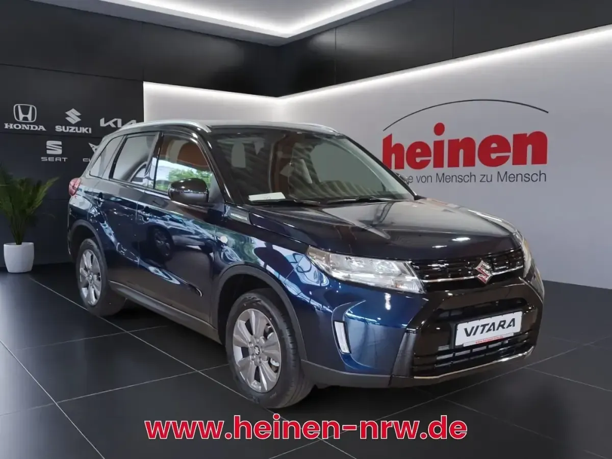Neu Suzuki Vitara Comfort 110 PS (80 kW) 2026 Blau SUV