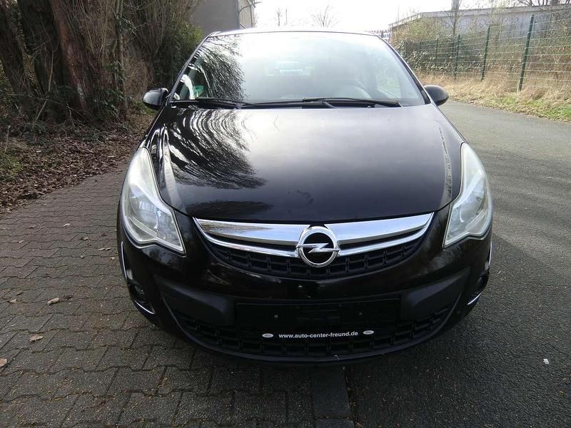 Gebraucht Opel Corsa Satellite 69 PS (50 kW) 2011 Saphirschwarz mineraleffekt Kleinwagen
