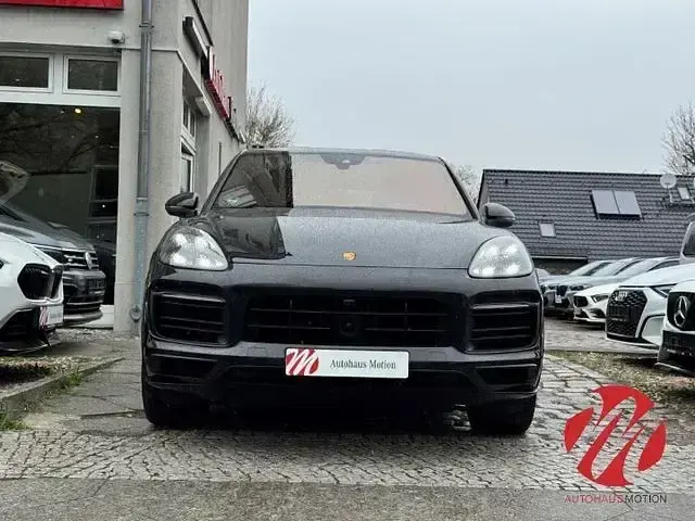 Gebraucht Porsche Cayenne 462 PS (339 kW) 2022 Schwarz SUV