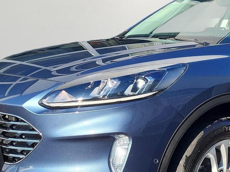 Używany Ford Kuga Titanium 224 KM (164 kW) 2021 Niebieski SUV