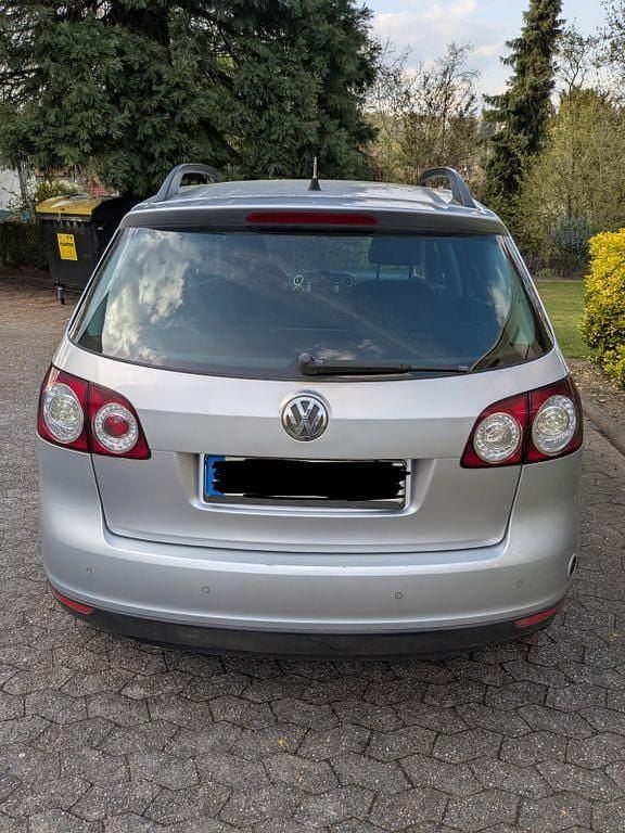 Gebraucht VW Golf Plus Cross United 102 PS (75 kW) 2008 Silber Van / Kleinbus
