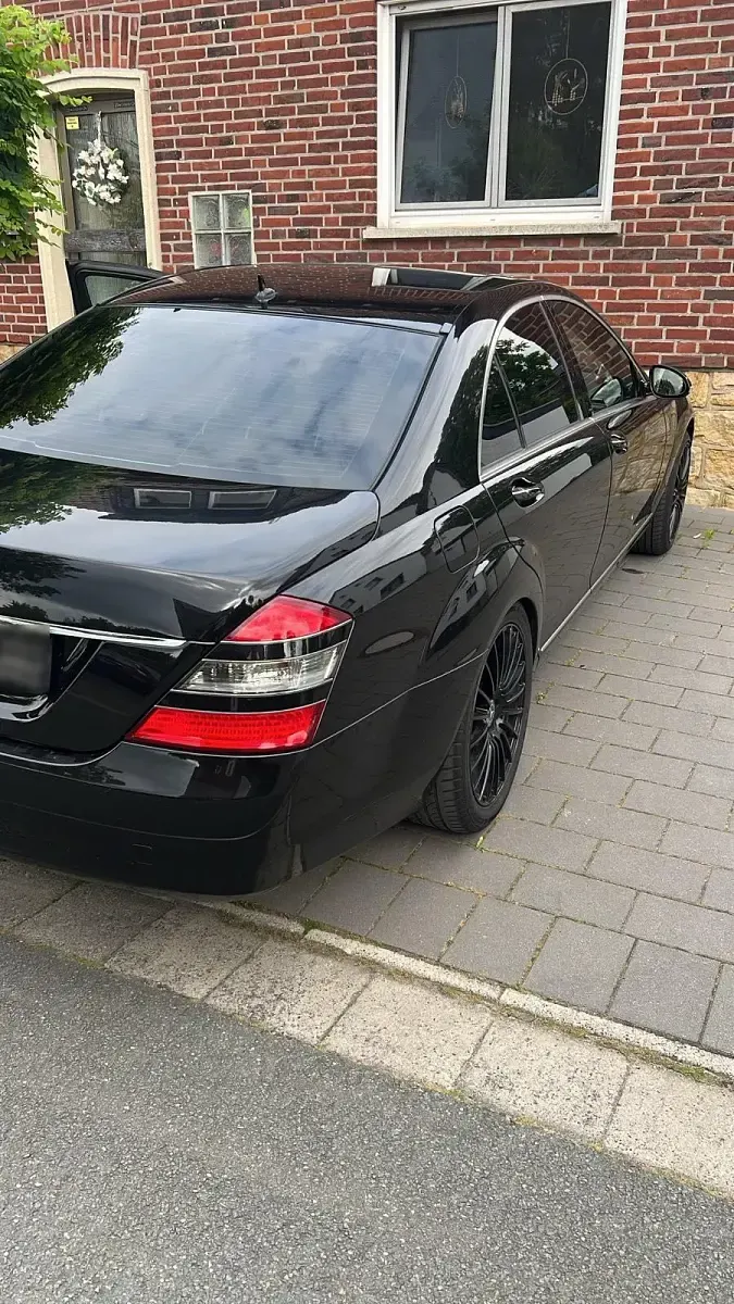 Gebraucht Mercedes S350 270 PS (198 kW) 2009 Schwarz Limousine