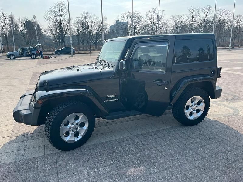 Gebraucht Jeep Wrangler Sahara 200 PS (147 kW) 2014 Schwarz SUV