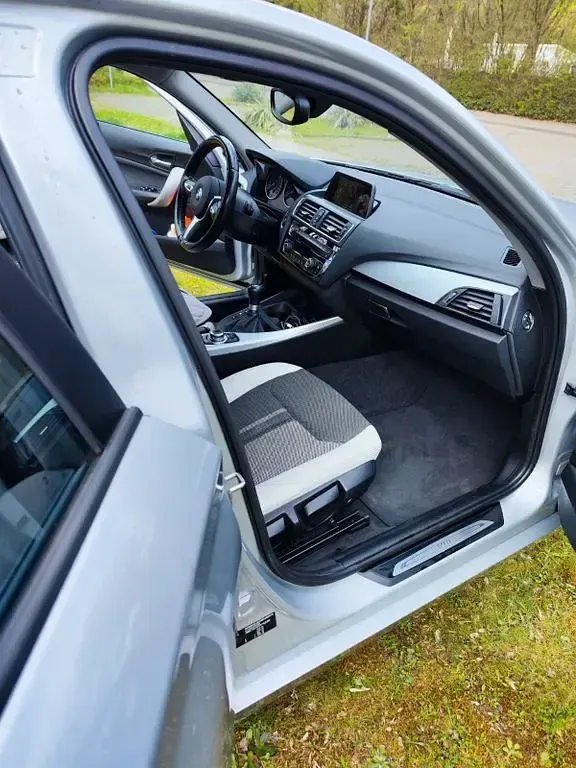 Gebraucht BMW 118 Urban Line 136 PS (100 kW) 2016 Weiß Kleinwagen
