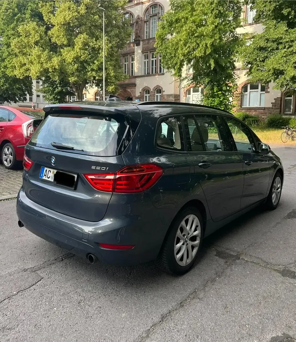 Gebraucht BMW 220 192 PS (141 kW) 2016 Grau Kombi